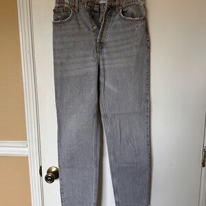 Zara Gray Straight Jeans Timeless Design